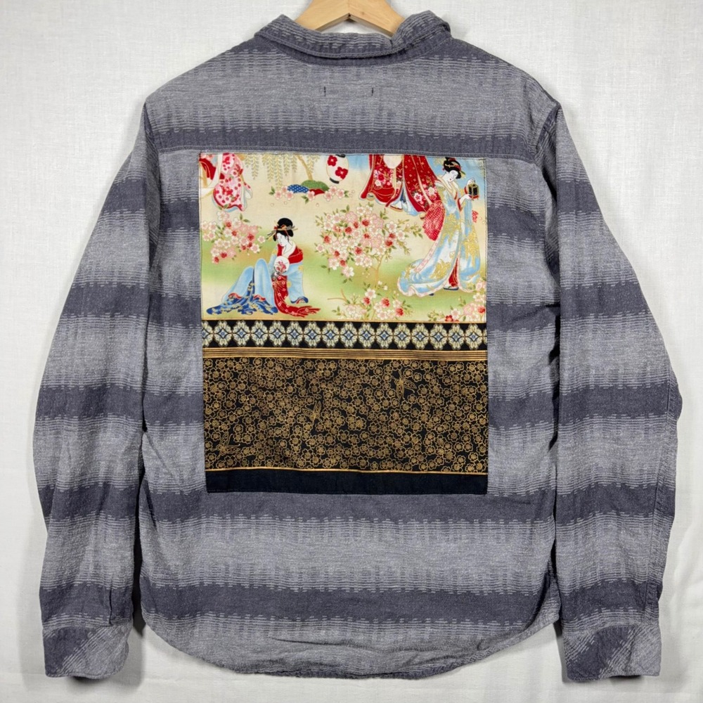 Infinite Expressions One of a Kind Upcycled Shirt Mens Medium Geisha Billabong